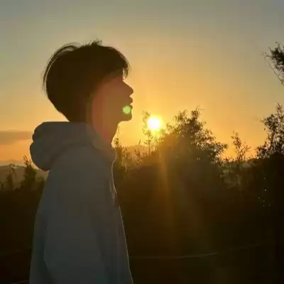 关凉语
